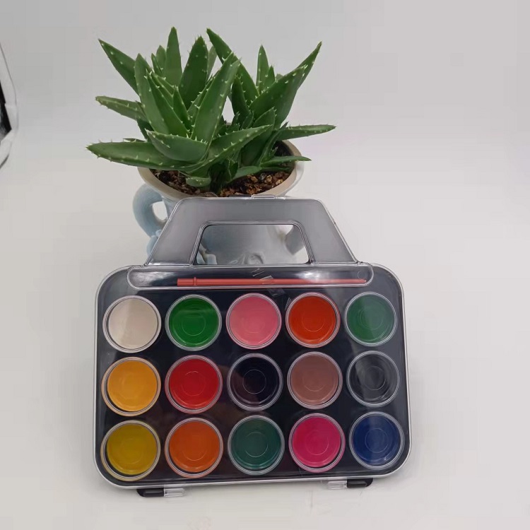 Solid watercolor VS. tube watercolor, which one is more suitable for you?